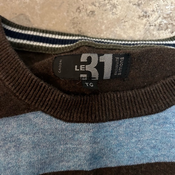 Baggy sweater - Picture 2 of 2